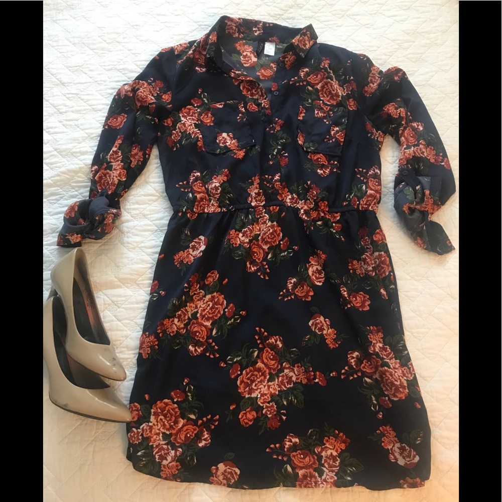 H&M dress. Excellent condition.